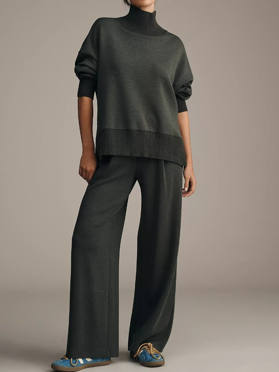 Comfy Barker High Neck Travel Suit