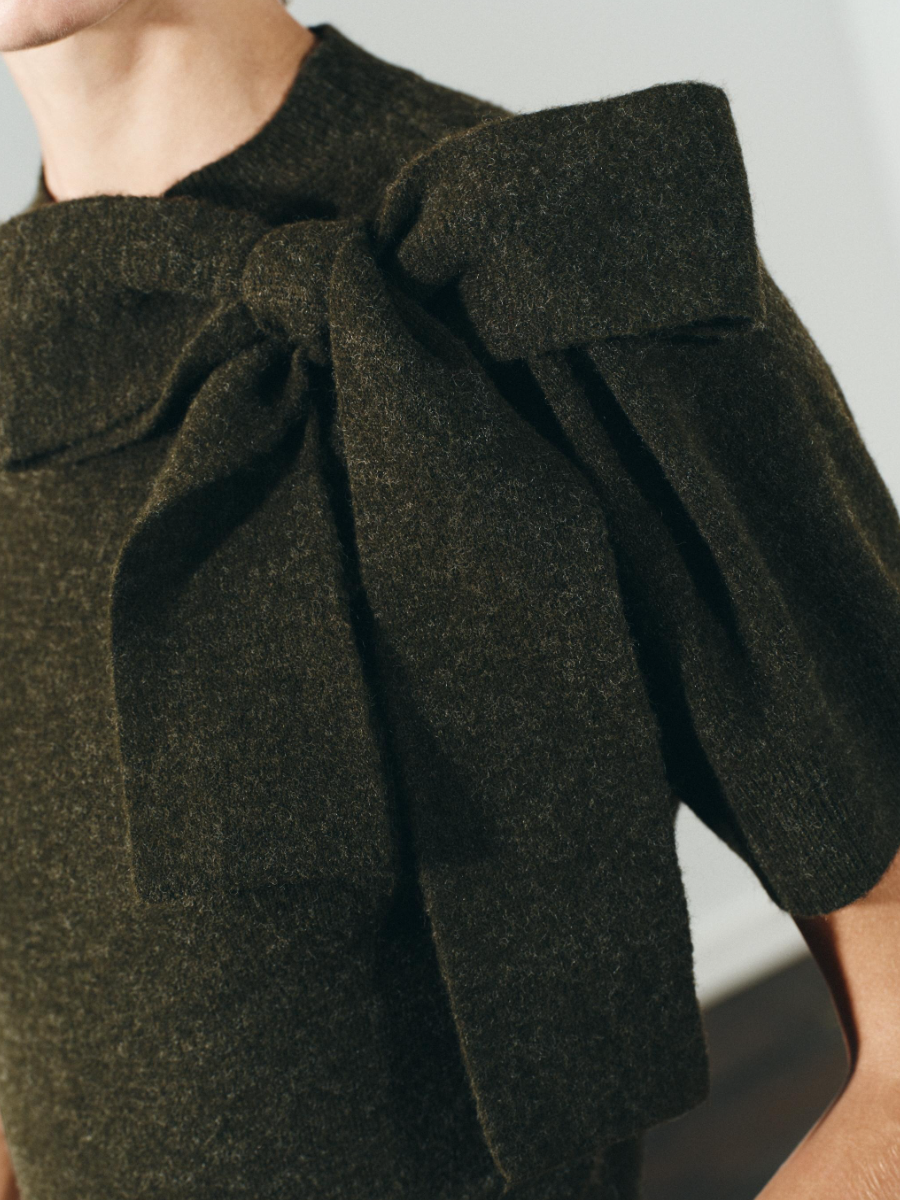 BOW KNIT TOP